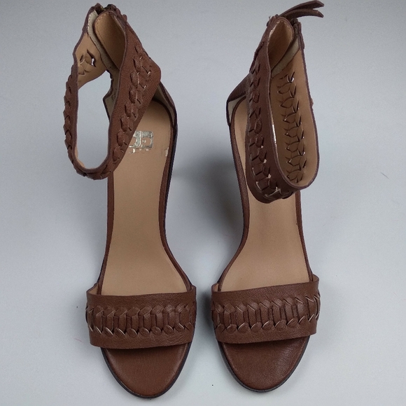 Joe's jeans ankle strap 3 in.heels size 7.5  medium  brown /tan leather. - Picture 6 of 9